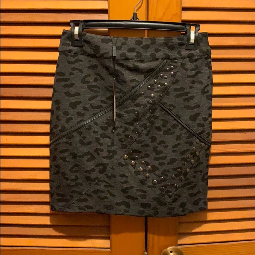 Kardashian kollection leopard skirt